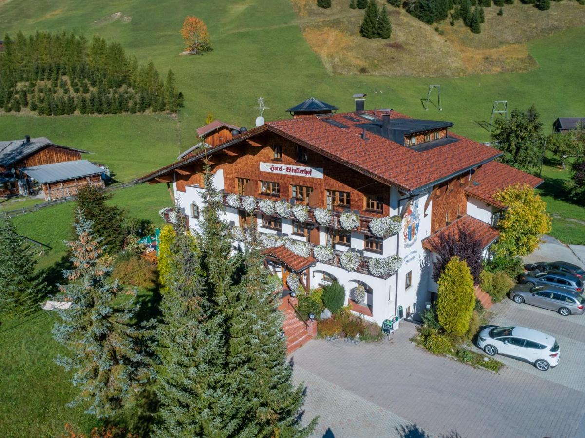 Hotel Winklerhof Holzgau Exterior photo